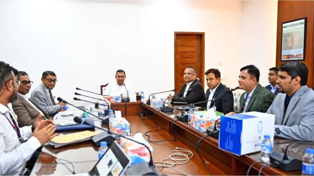 দেশীয় প্রযুক্তির চিকিৎসা সরঞ্জাম উন্নয়নে গবেষণা ও উদ্ভাবনে সর্বোচ্চ গুরুত্ব: প্রধানমন্ত্রী