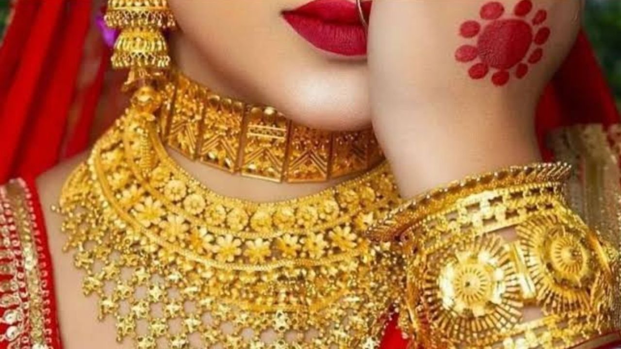 ভরিতে বাড়ল ১ হাজার ৬৩৩ টাকা, সোনার নতুন দাম ২ লাখ ২১ হাজার ৪৪১ টাকা