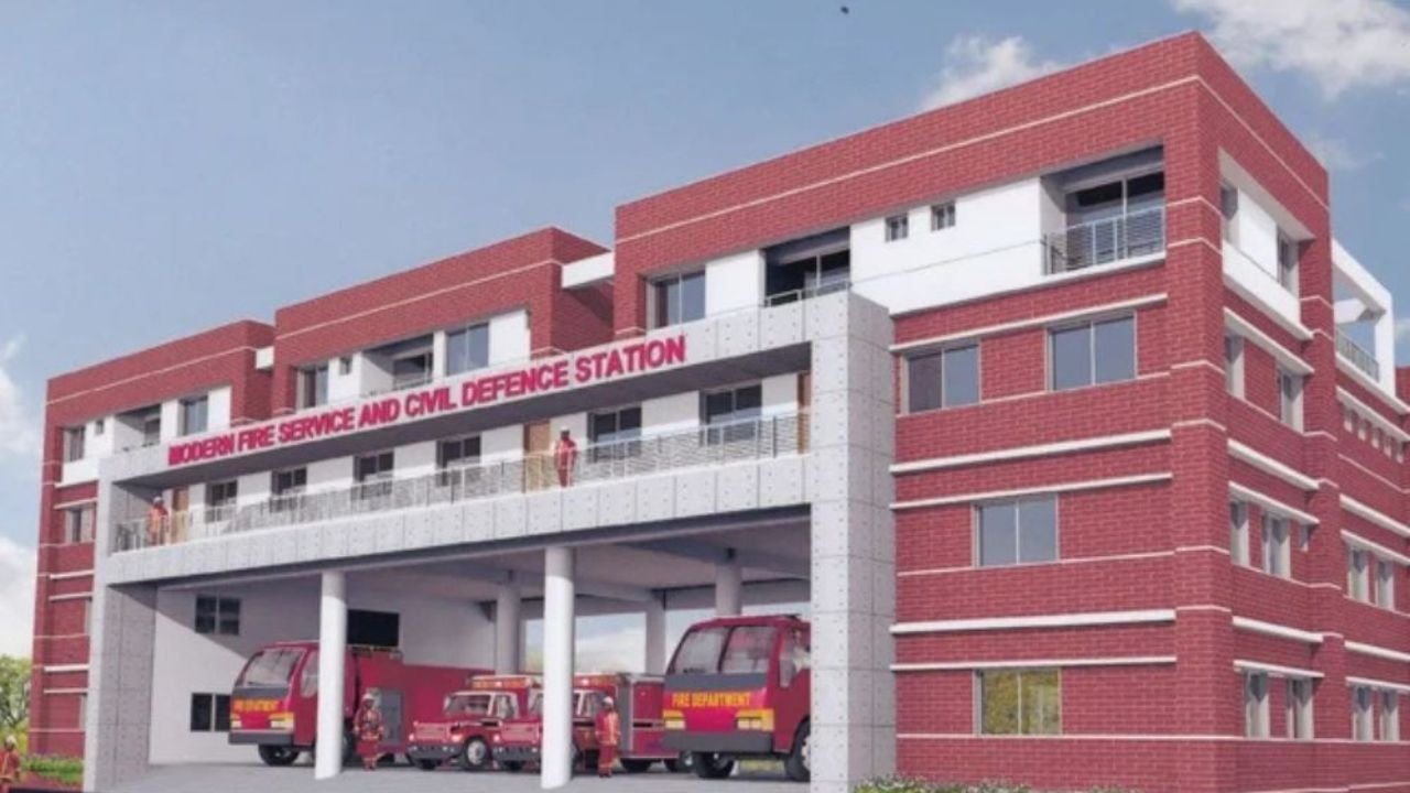 সারা দেশে ফায়ার স্টেশন ৯০০-তে উন্নীতের পরিকল্পনা, বাড়ছে প্রযুক্তিনির্ভর সক্ষমতা