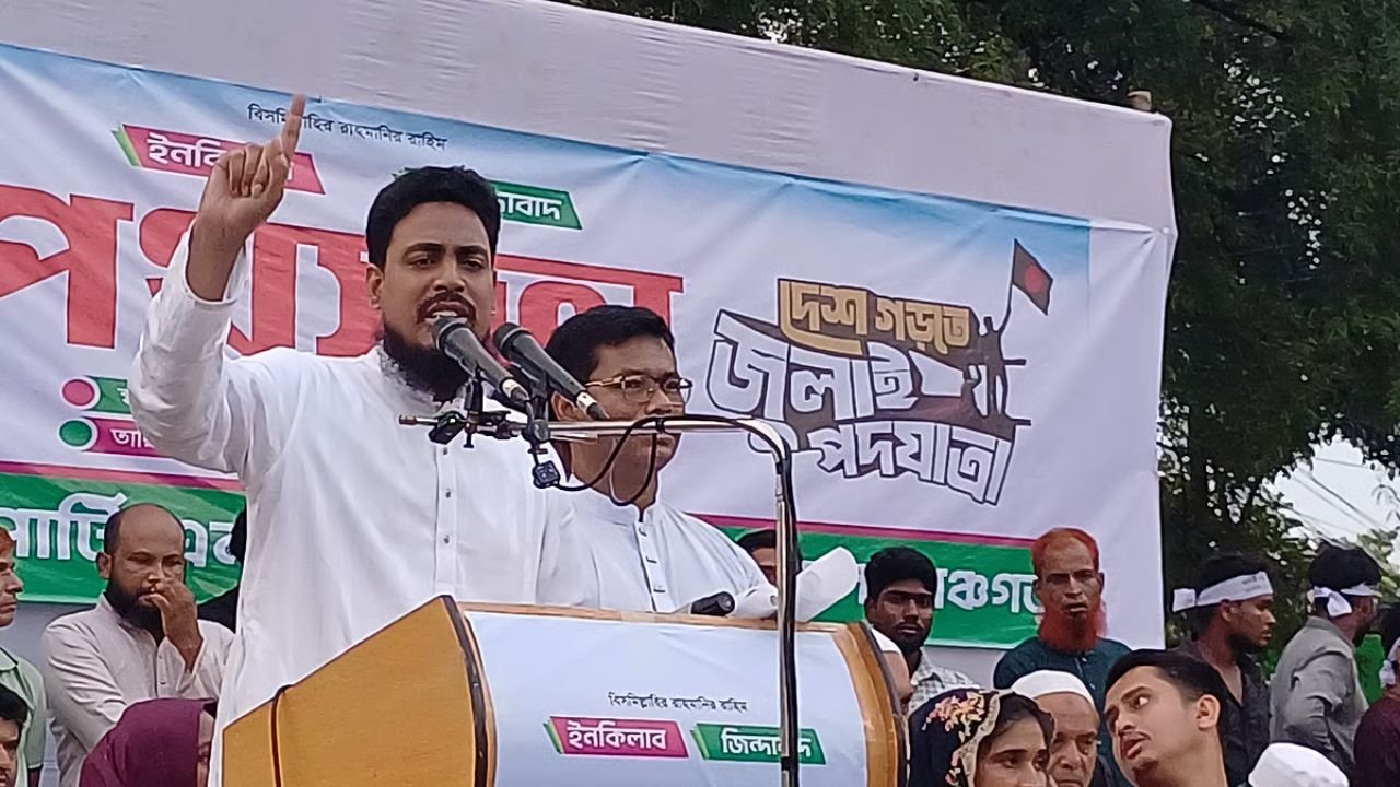 স্থানীয় সরকারে একদলীয় নিয়ন্ত্রণের চেষ্টা চলছে: তেঁতুলিয়ায় আখতার হোসেন