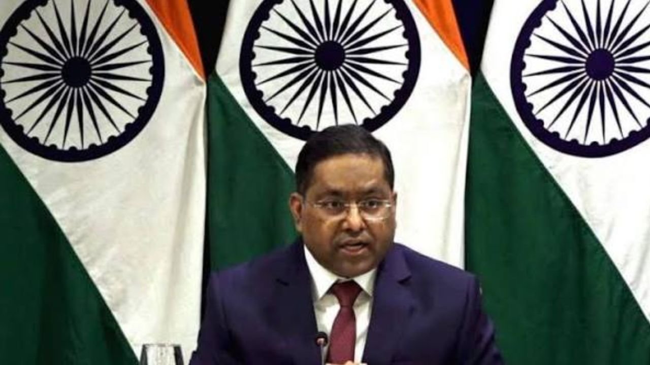শেখ হাসিনার প্রত্যর্পণ অনুরোধ আইনি প্রক্রিয়ায় যাচাই করছে ভারত