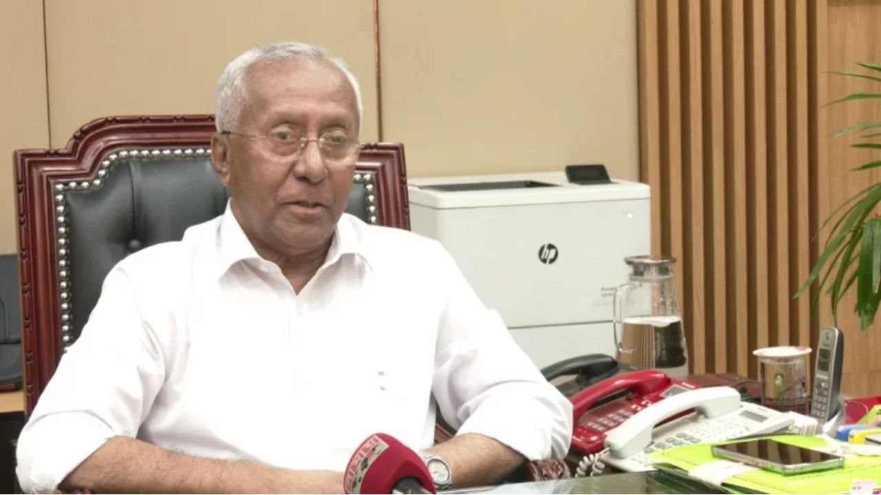 স্থানীয় সরকার নির্বাচনে এমপিওভুক্ত শিক্ষক ও ঋণখেলাপিদের প্রার্থিতা নিষিদ্ধের প্রস্তাব