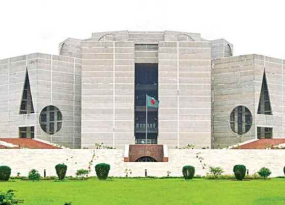 জাতীয় সংসদ ভবনের স্থপতি কে?