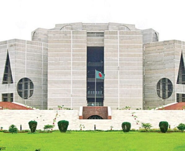 জাতীয় সংসদ ভবনের স্থপতি কে?