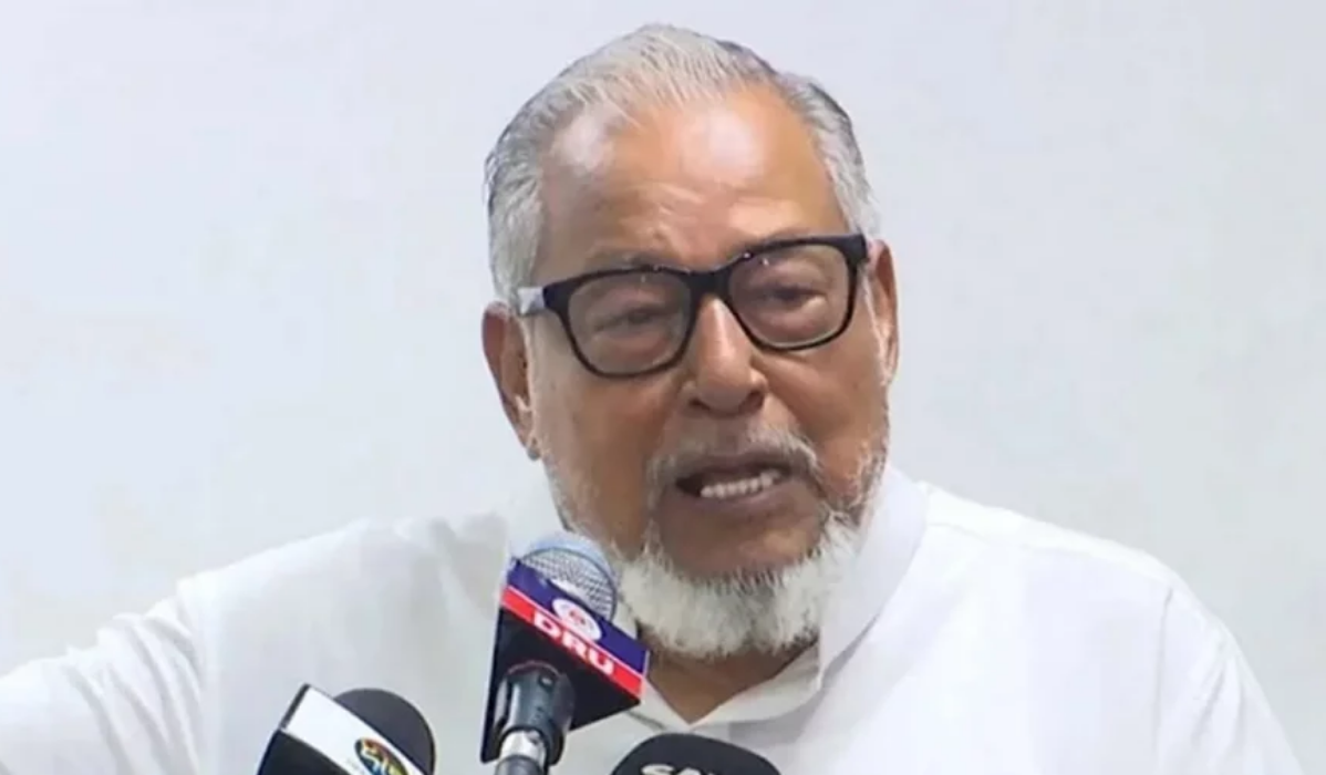 ‘১৭ বছরের জঞ্জাল পরিষ্কারে সময় প্রয়োজন’: নজরুল ইসলাম খান
