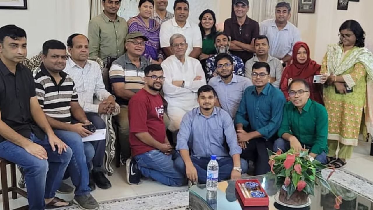 রাষ্ট্রপতি হলেও জনগণের পাশে থেকে সেবা করতে চাই: মির্জা ফখরুল