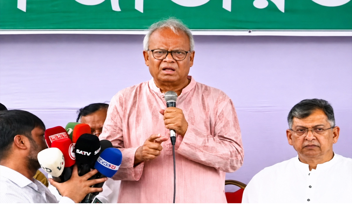 অপরাধী সিন্ডিকেটের গোপন আস্তানা উপড়ে ফেলতে হবে: রিজভী