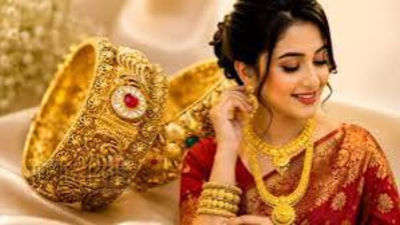 একদিন পরই আবার বাড়ল স্বর্ণের দাম, ভরি ২ লাখ ৩৪ হাজার ৩৮ টাকা