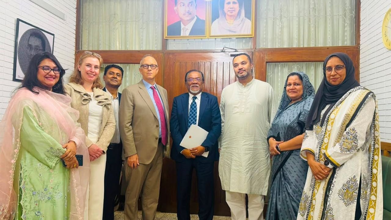 বাংলাদেশের গণতান্ত্রিক অগ্রযাত্রা ও ভবিষ্যৎ সহযোগিতা নিয়ে বিএনপি-আইআরআই বৈঠক
