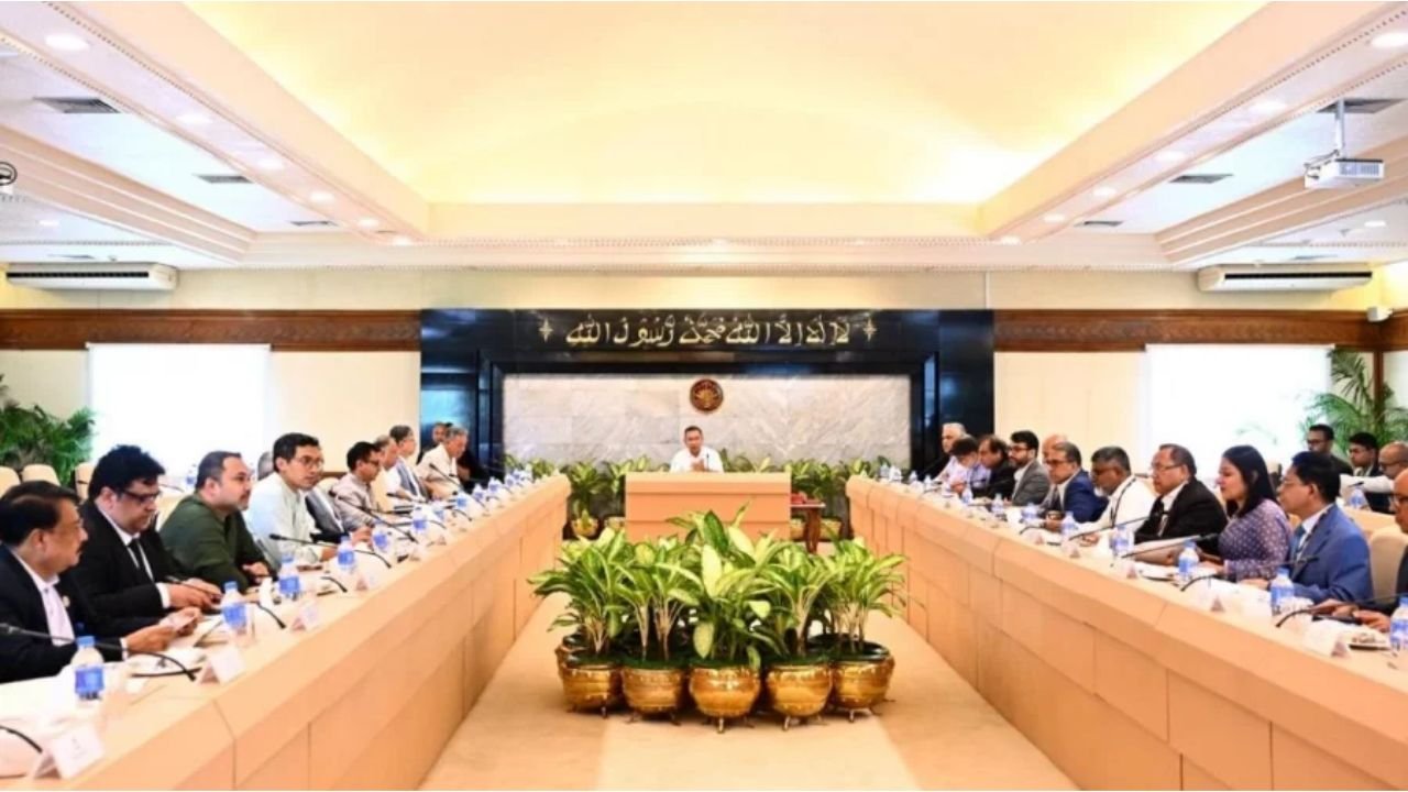 সমন্বিত উদ্যোগে চার থেকে পাঁচ বছরে অর্থনীতিতে ইতিবাচক পরিবর্তনের আশা: প্রধানমন্ত্রী