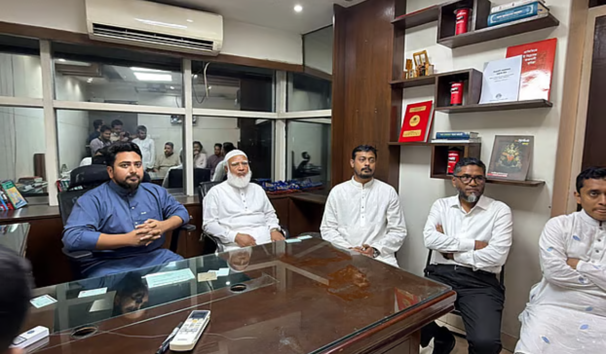 জোট ছাড়ার আলোচনা নিয়ে শফিকুর রহমান: ‘যার বিয়ে তার ঠেকা নাই, পাড়াপড়শির ঘুম নাই’