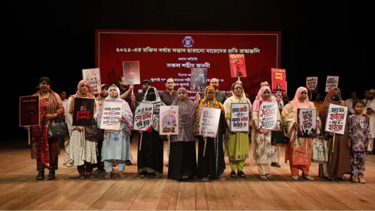 সিসি ক্যামেরায় হামলাকারীদের দেখেছি, তবু বিচার নেই: শহীদ তাইমের মায়ের অভিযোগ