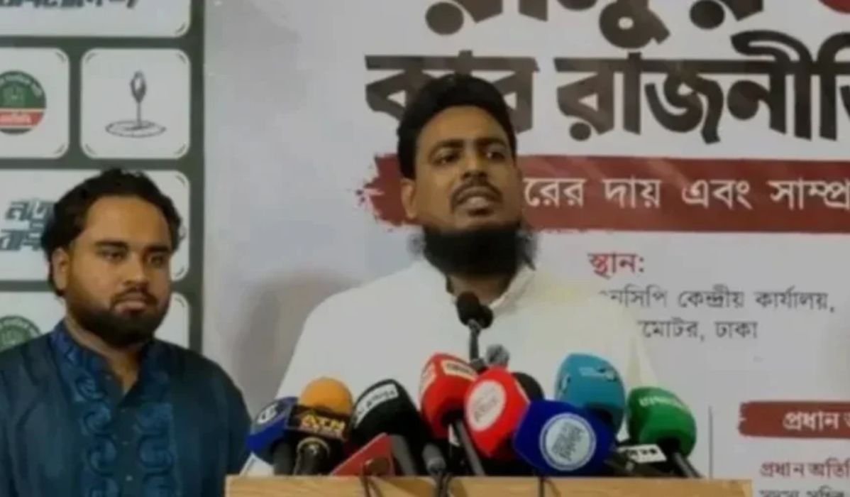 ‘একতরফা’ সংবিধান সংশোধনের উদ্যোগে থাকবে না এনসিপি: আখতার হোসেন