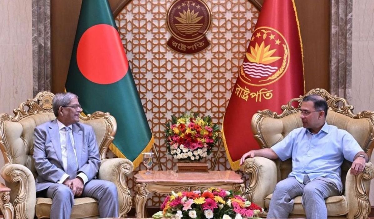 রাষ্ট্রপতির সঙ্গে প্রথম সৌজন্য সাক্ষাৎ প্রধানমন্ত্রীর