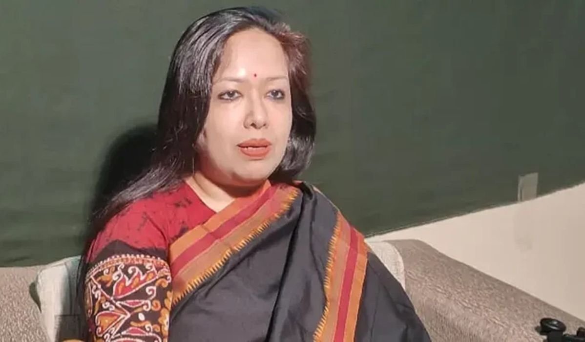 ডিএজির বিরুদ্ধে আইনানুগ ব্যবস্থার আবেদন রুমিন ফারহানার