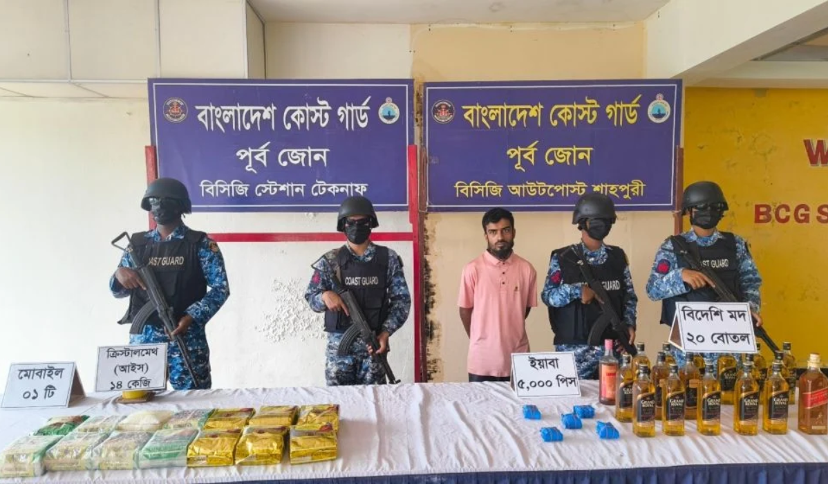কক্সবাজারে ১৪ কেজি আইস ও ৫ হাজার ইয়াবা জব্দ, আটক ১