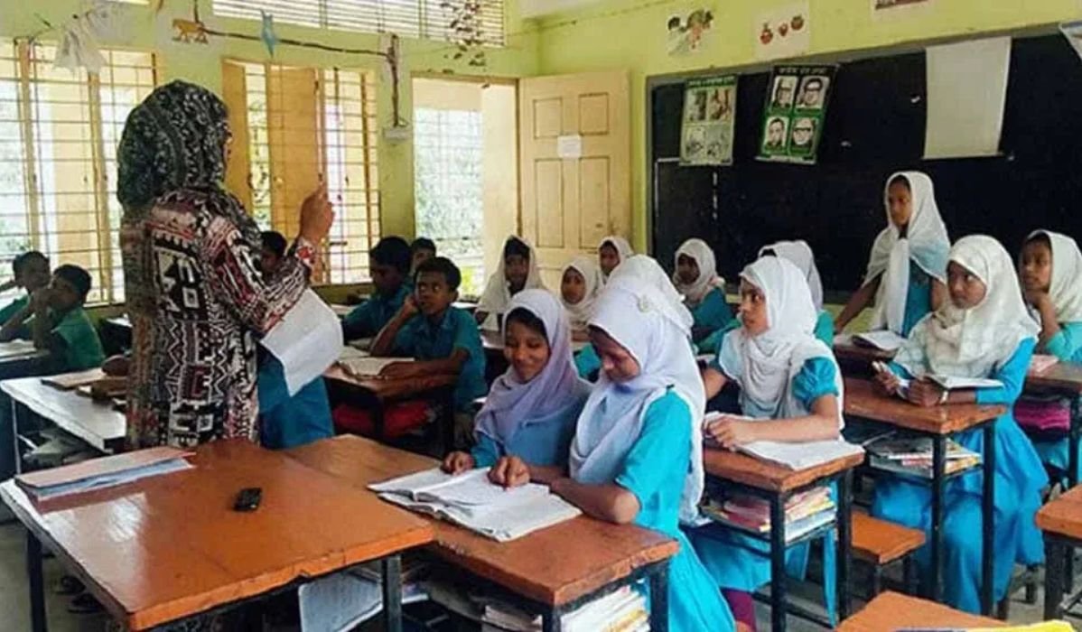 নতুন পে স্কেলে প্রাথমিক শিক্ষকদের ১৫ শতাংশ বিশেষ সুবিধা বাতিল