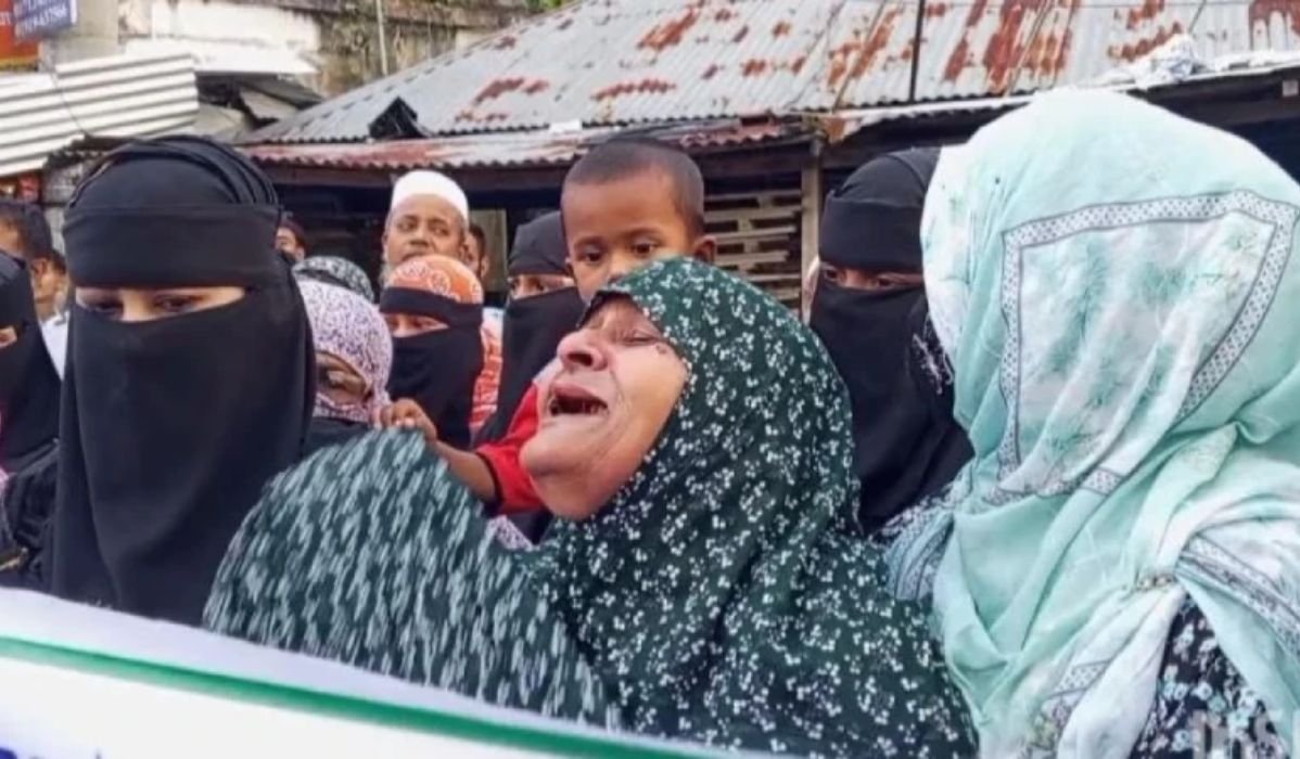 ৩১ লাখ টাকা দিয়েও ফেরেনি ছেলে, লিবিয়ায় লাশের অপেক্ষায় মা