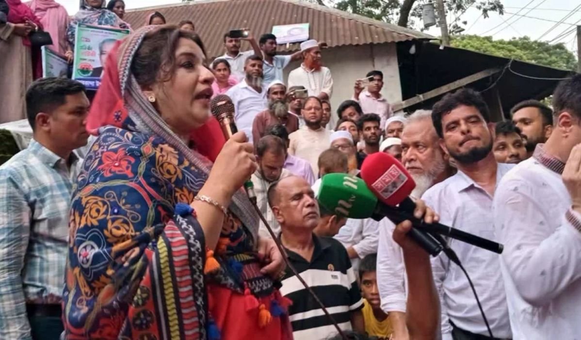 দেশে তেল নেই, তাহলে হাজার হাজার গাড়ির লংমার্চ কীভাবে: শামা ওবায়েদ