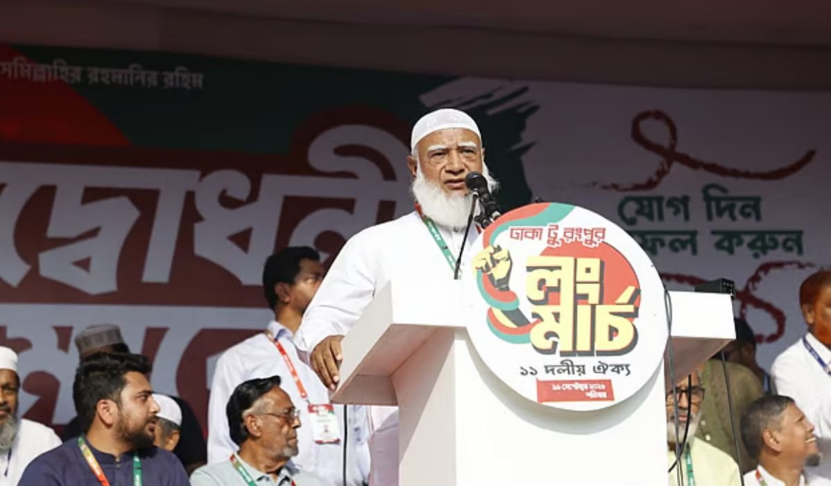 আট দফা যেকোনো সময় এক দফা হতে পারে: শফিকুর রহমান