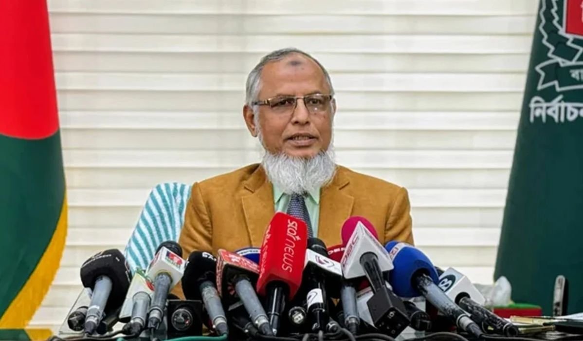 ইউপি নির্বাচনের তফসিল সেপ্টেম্বরেই, ভোট হবে ধাপে ধাপে