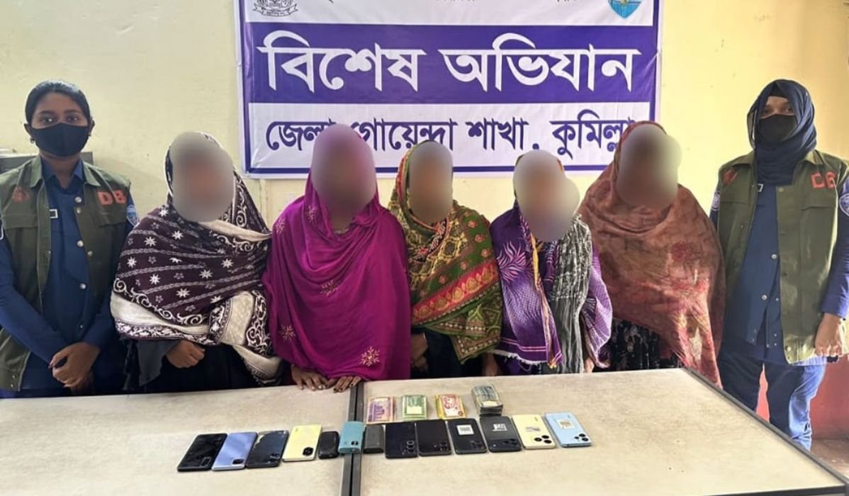 আন্তজেলা চোর চক্রের ৫ নারী সদস্য গ্রেপ্তার, ১৩ চোরাই মোবাইল উদ্ধার