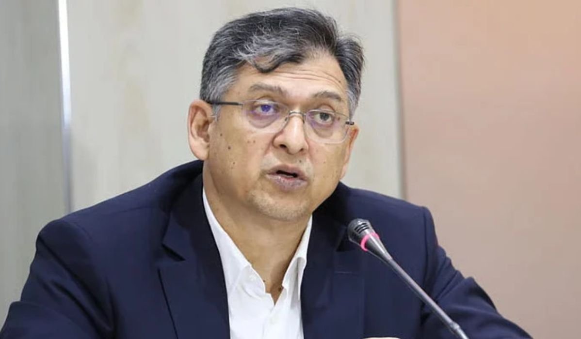 অপ্রতিম হত্যার বিচার দ্রুত করতে আদালতকে সহযোগিতা করবো: স্বরাষ্ট্রমন্ত্রী