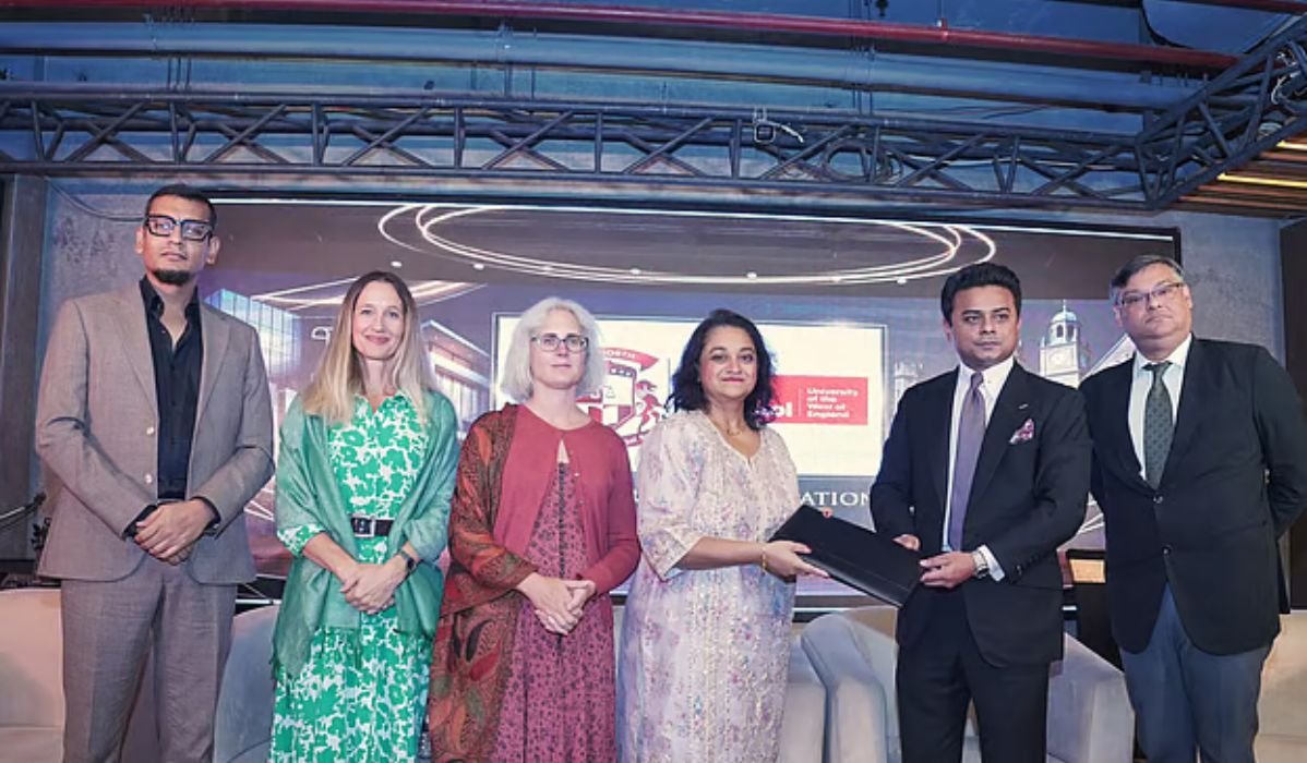 ইউডব্লিউই ব্রিস্টলের ফ্র্যাঞ্চাইজি পার্টনার হলো এলসিএলএস নর্থ